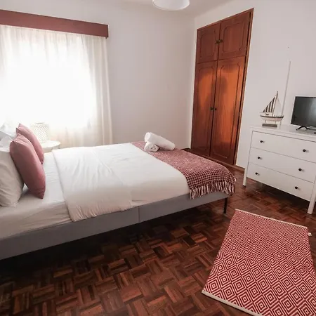 Besugo's House & Privat bolig